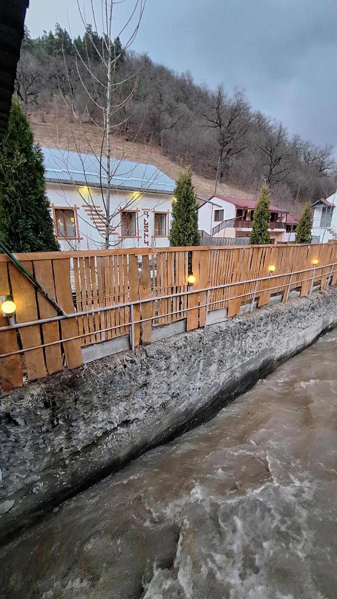 Tigris Dilijan Hotel Ngoại thất bức ảnh